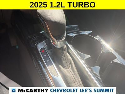 2025 Chevrolet Trax - Photo 9
