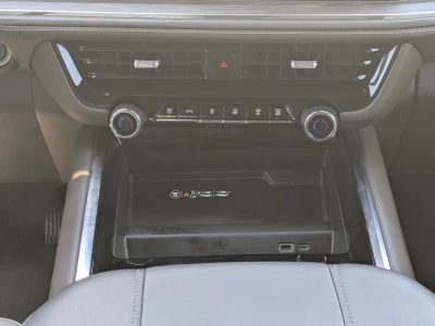 2025 Chevrolet Tahoe — photo 24 view
