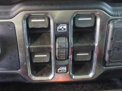2022 Jeep Gladiator — photo 25 view