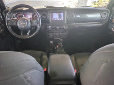 2022 Jeep Gladiator — photo 15 view