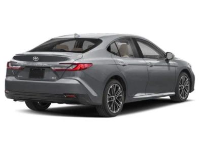 2026 Toyota Camry - Photo 2