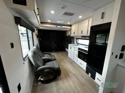2027 Grand Design Momentum MAV — photo 13 view