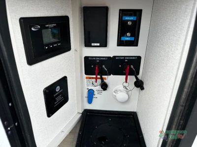 2027 Grand Design Momentum MAV — photo 42 view