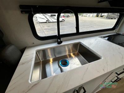 2027 Grand Design Momentum MAV — photo 18 view