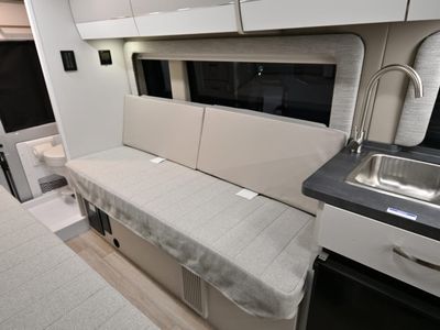 2026 Jayco SWIFT - Photo 13