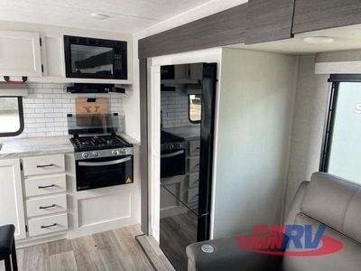 2025 Venture RV Stratus - Photo 5