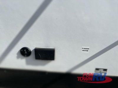 2025 Venture RV Stratus - Photo 22