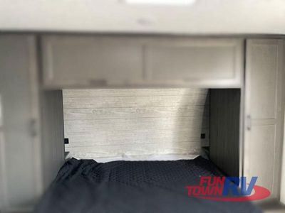 2025 Venture RV Stratus - Photo 52