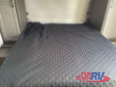 2025 Venture RV Stratus - Photo 47