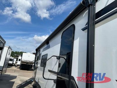 2025 Venture RV Stratus - Photo 16