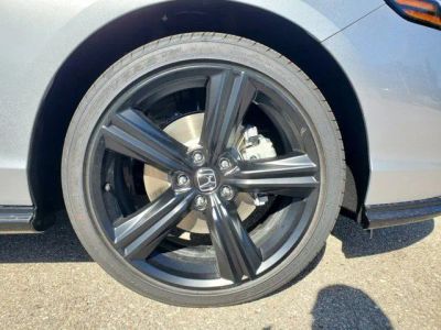 2025 Honda Accord Hybrid — photo 12 view