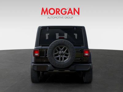 2026 Jeep Wrangler — photo 7 view