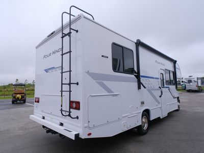 2026 Thor Motor Coach Four Winds - Photo 4