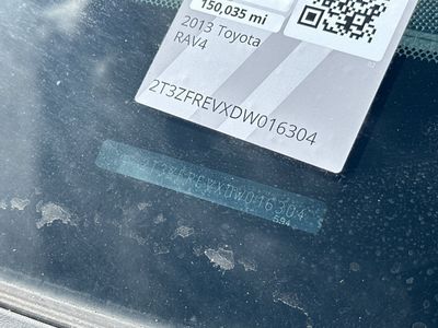 2013 Toyota RAV4 - Photo 23