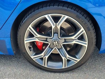 2018 Kia Stinger — photo 9 view