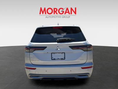 2025 Mitsubishi Outlander — photo 7 view