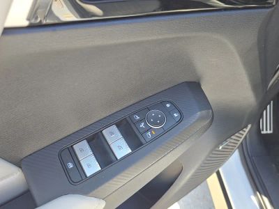 2025 Mitsubishi Outlander — photo 20 view