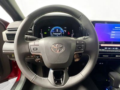 2026 Toyota Camry — photo 15 view