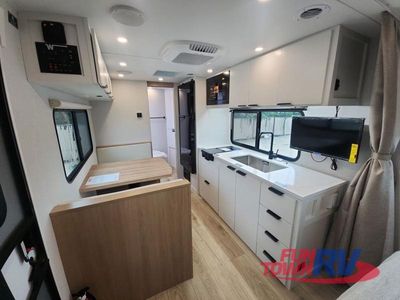 2026 Winnebago Micro Minnie - Photo 11