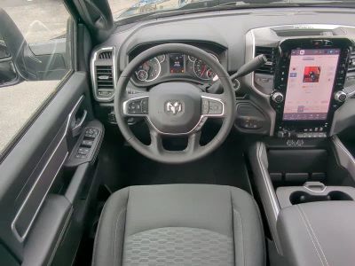 2026 Ram 2500 — photo 17 view