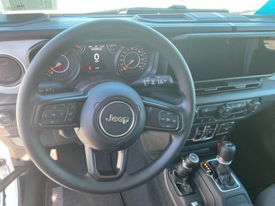 2026 Jeep Wrangler — photo 15 view