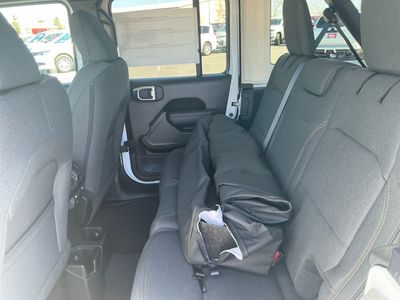 2026 Jeep Wrangler — photo 17 view