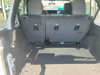 2026 Jeep Wrangler — photo 18 view