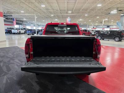 2016 RAM 1500 — detail view