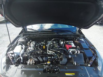 2024 Nissan Altima — photo 9 view