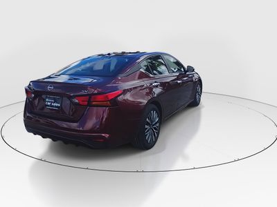 2024 Nissan Altima — photo 7 view