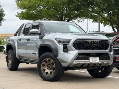 2024 Toyota Tacoma i-FORCE MAX - Photo 2