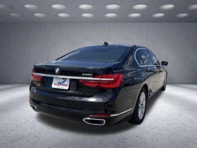 2019 BMW 7 Series — interior view