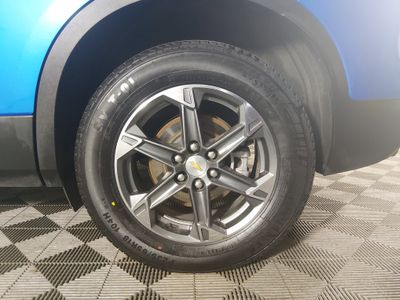 2025 Chevrolet Blazer - Photo 10