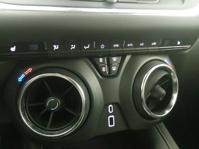 2025 Chevrolet Blazer - Photo 18