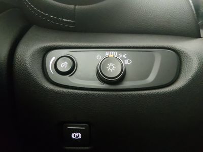 2025 Chevrolet Blazer - Photo 13