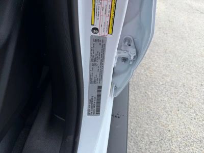 2026 Ram 1500 — photo 18 view