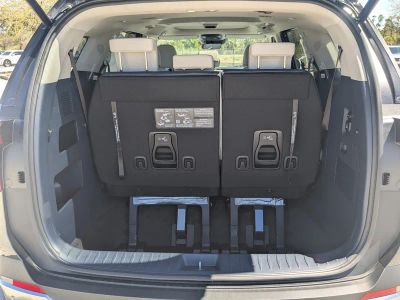 2026 Kia Carnival — photo 12 view