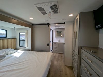 2026 Alliance RV Paradigm - Photo 8