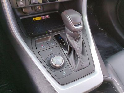 2023 Toyota RAV4 Hybrid - Photo 14