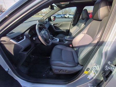 2023 Toyota RAV4 Hybrid - Photo 8