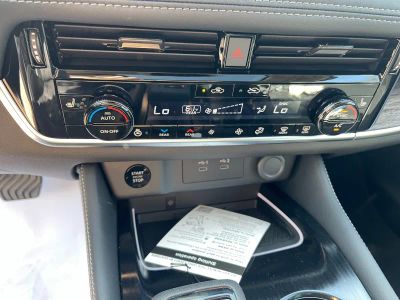 2026 Nissan Rogue — photo 14 view