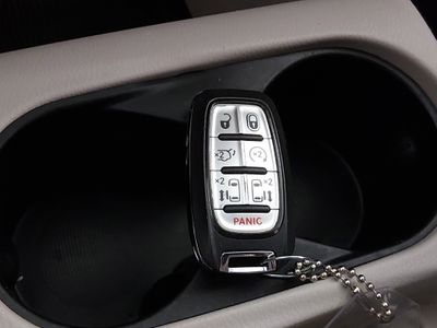 2023 Chrysler Voyager - Photo 15