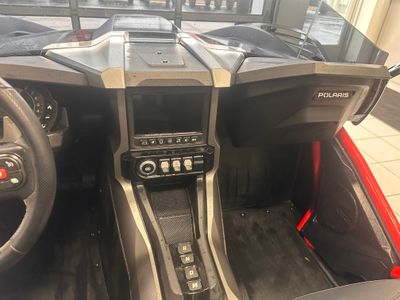 2024 Slingshot Slingshot R - AutoDrive - Photo 6