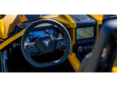 2024 Slingshot Slingshot R - AutoDrive - Photo 17