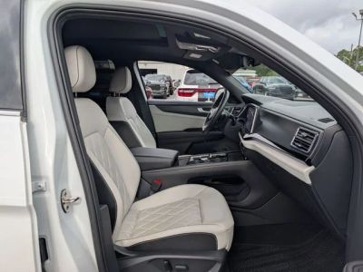 2024 Volkswagen Atlas Cross Sport — photo 23 view