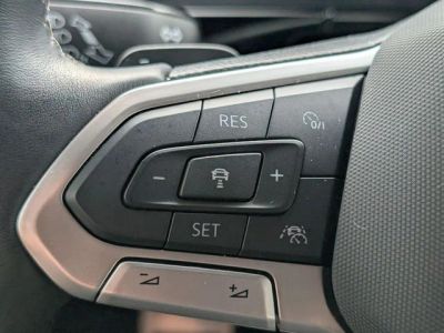 2024 Volkswagen Atlas Cross Sport — photo 14 view