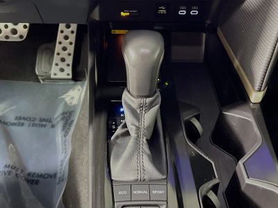 2025 Toyota Camry — photo 21 view