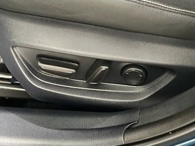 2025 Toyota Camry — photo 13 view