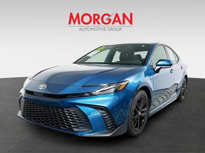 2025 Toyota Camry — photo 7 view