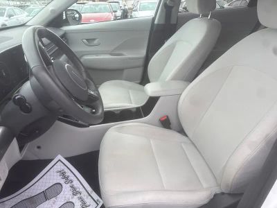 2024 Hyundai Kona SEL - Photo 15